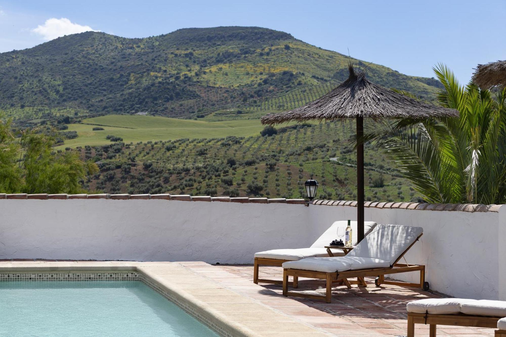 Boutique B&B Cortijo Valverde אלורה מראה חיצוני תמונה